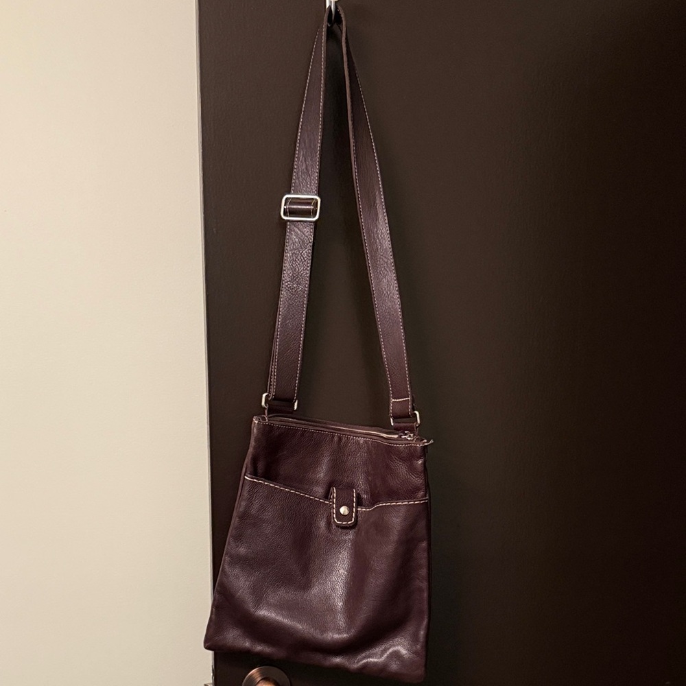 Roots Brown Leather Women's Purse